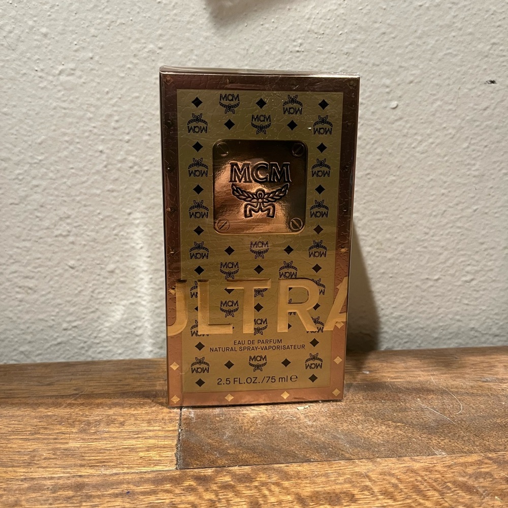 MCM Ultra Perfume in Gold and Black